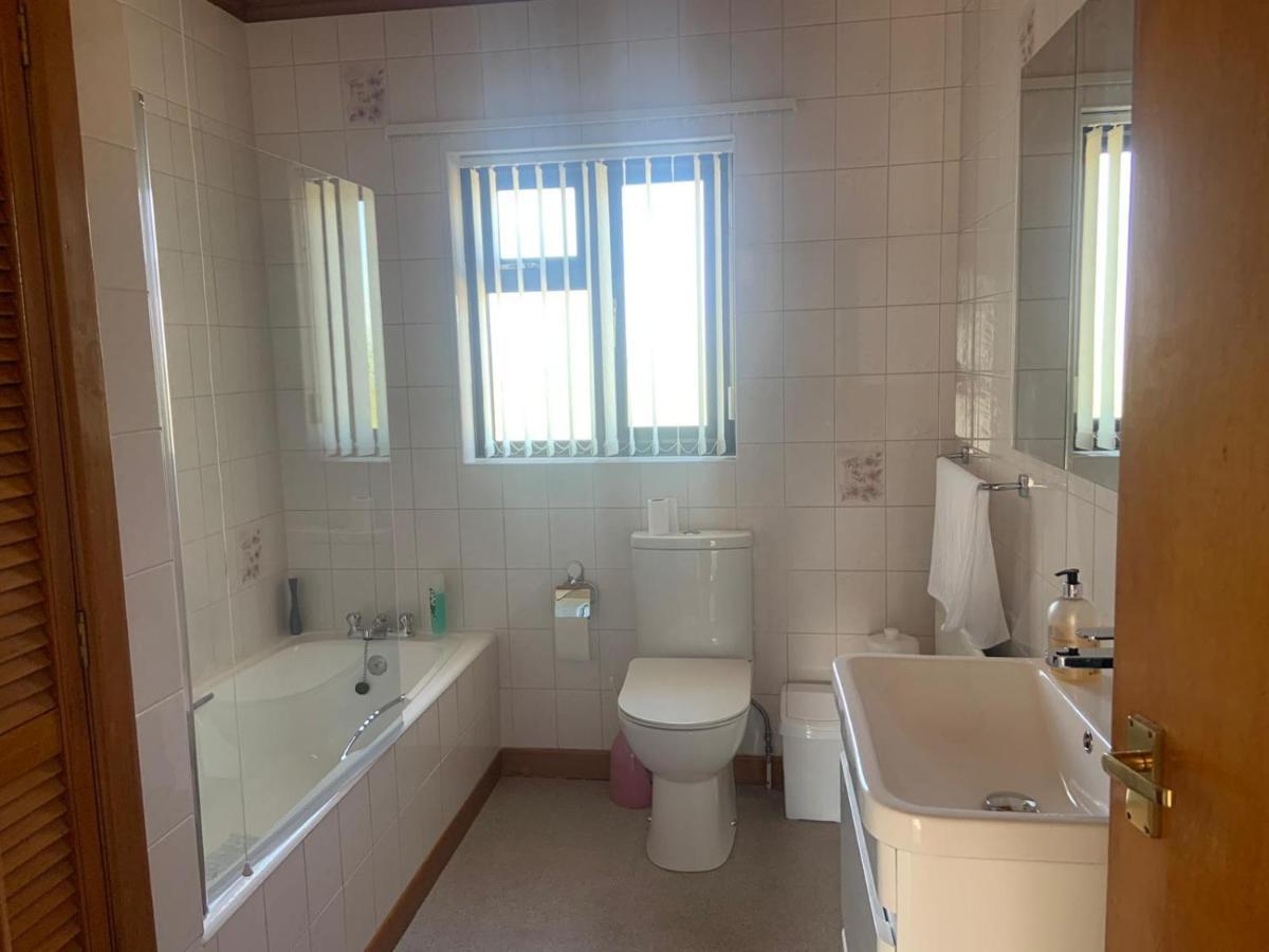 Gracey'S Hillside Lodge Ballyward ภายนอก รูปภาพ