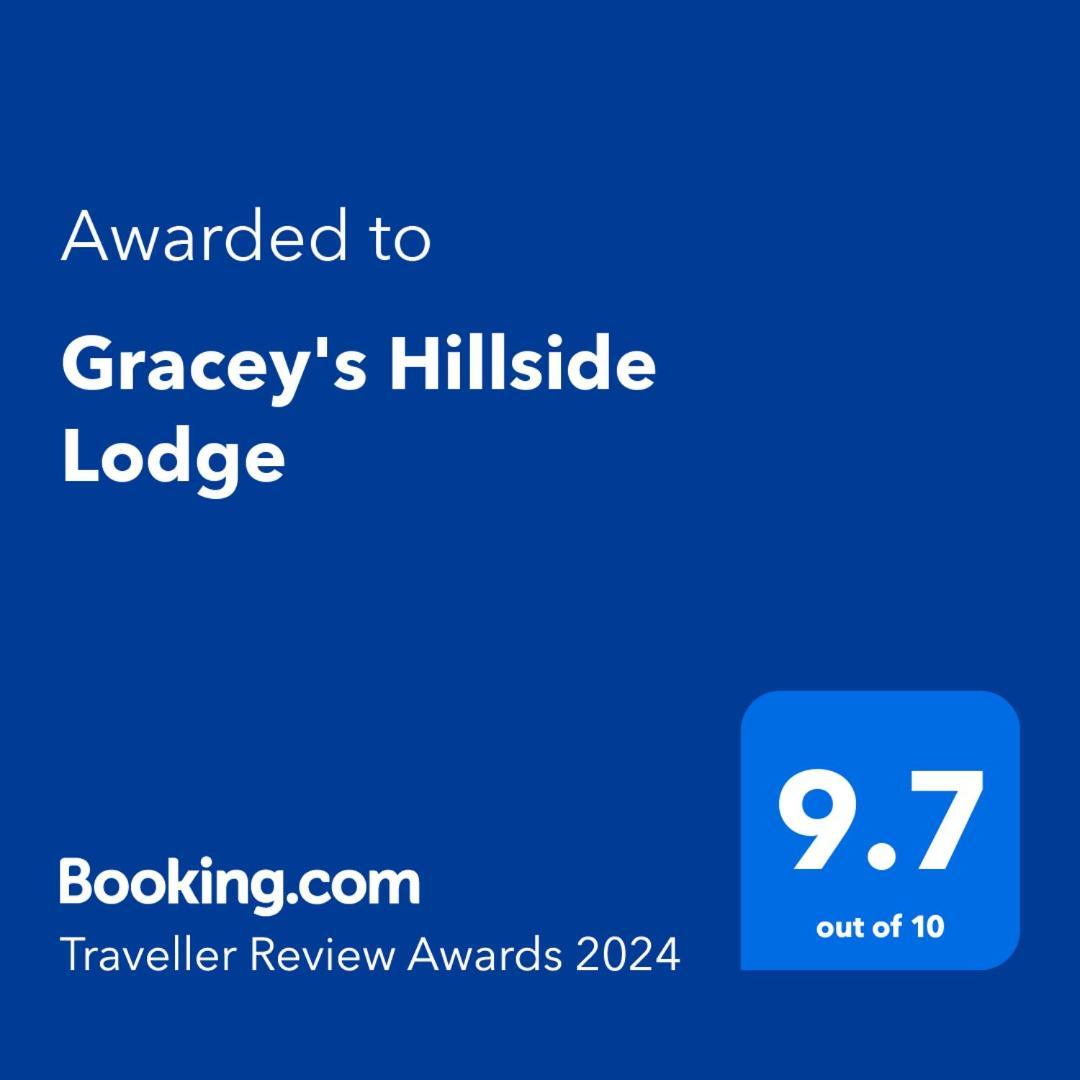 Gracey'S Hillside Lodge Ballyward ภายนอก รูปภาพ